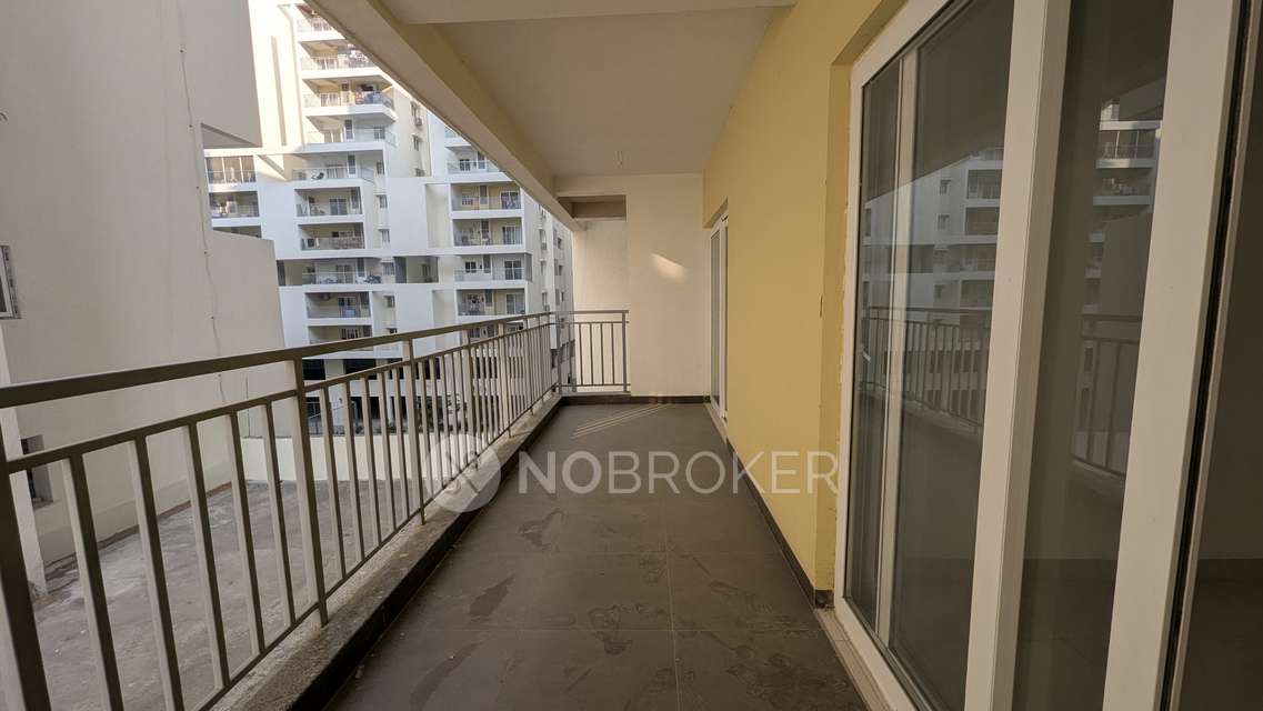 3 BHK Flat In Ghr Titania,  Kondapur For Sale  In  Kondapur