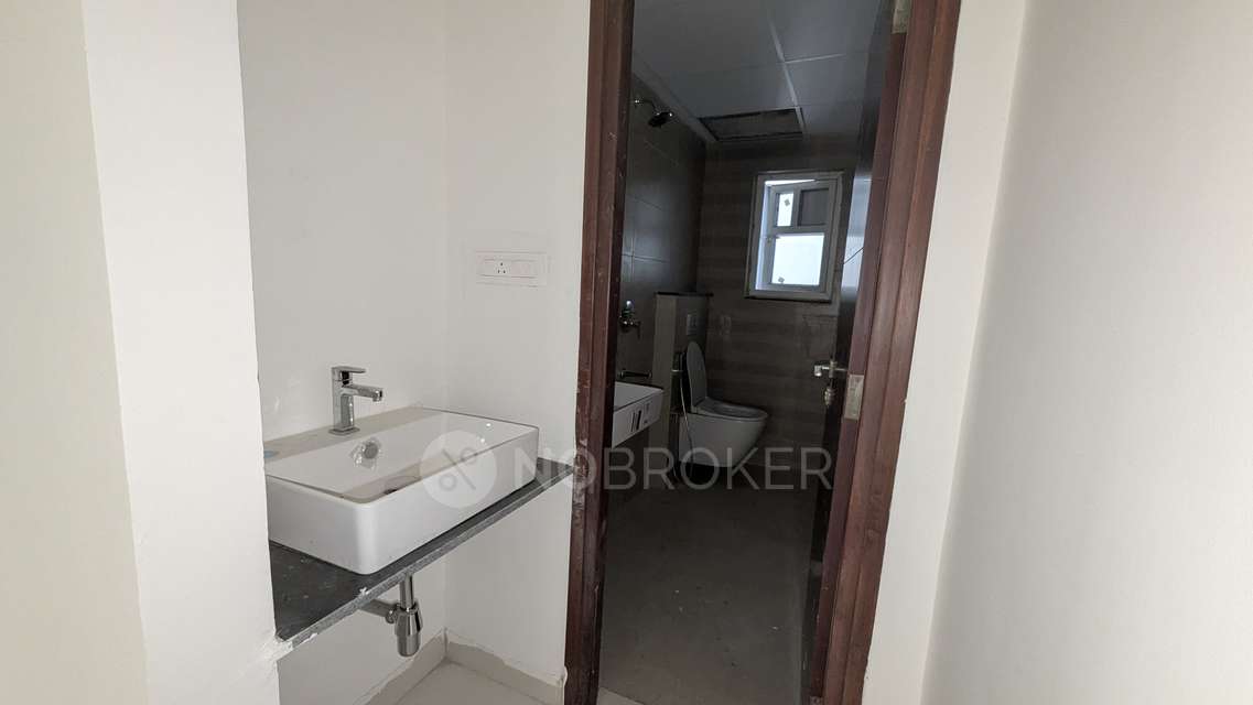 3 BHK Flat In Ghr Titania,  Kondapur For Sale  In  Kondapur