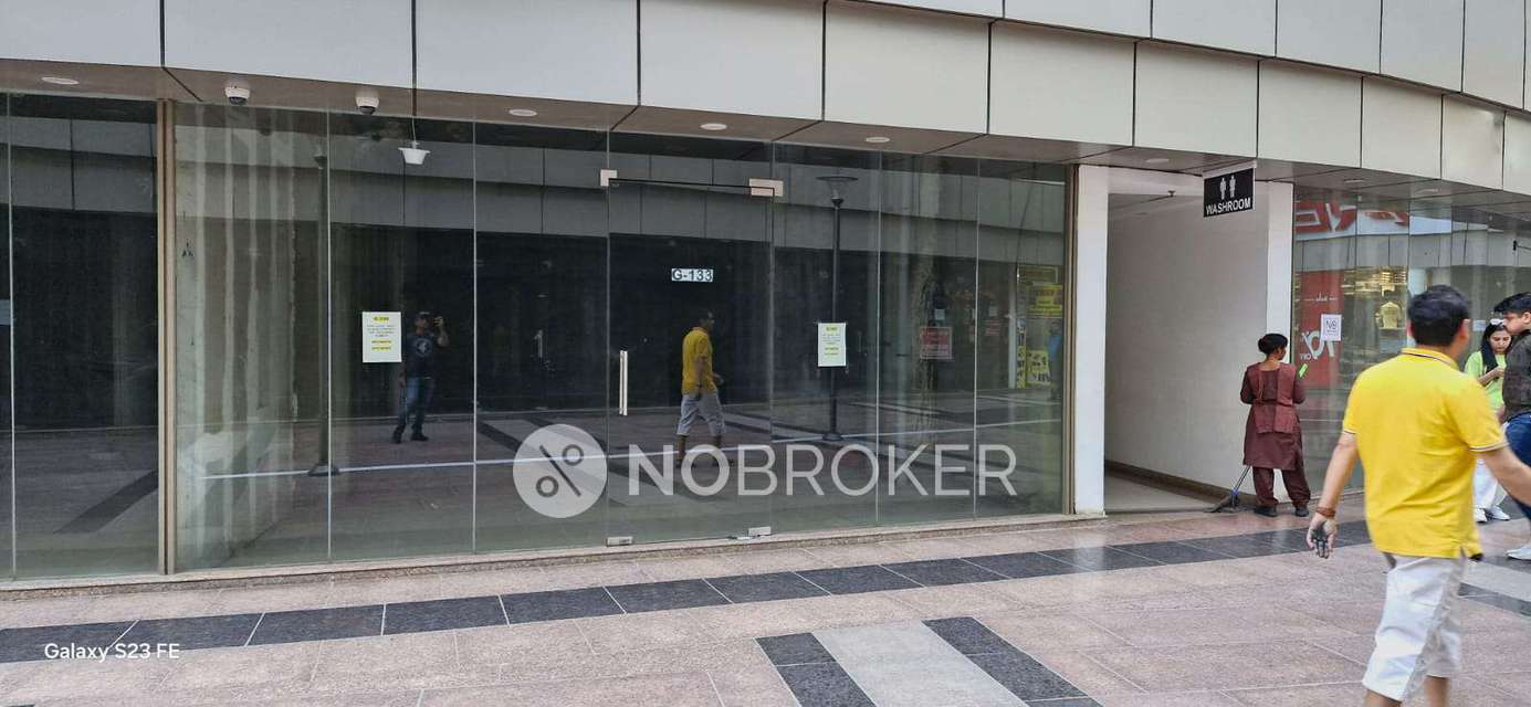 Showroom in Sector 102, Gurgaon for sale 