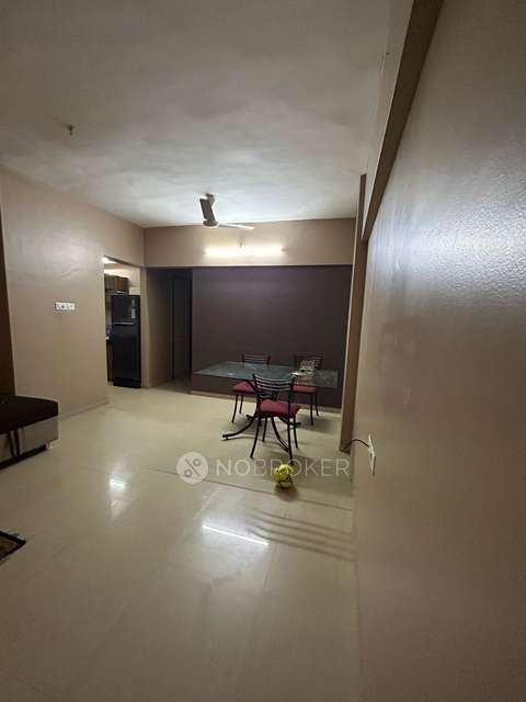 Single Room for Female In 2 BHK  In Viman Platinum In Viman Nagar