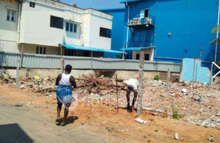 Plot For Sale  In Medavakkam