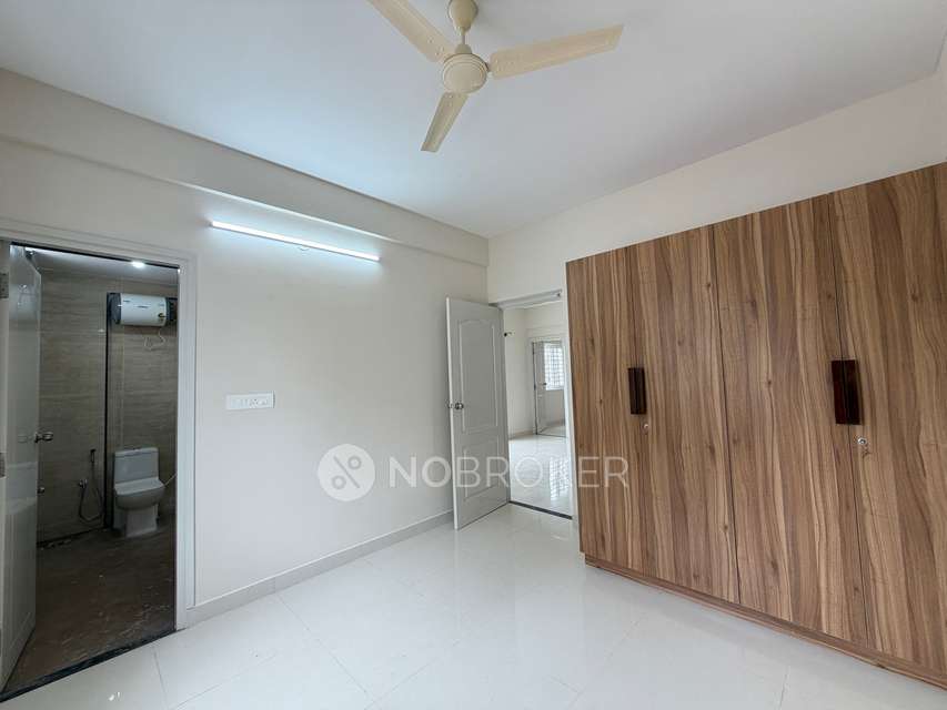 2 BHK Flat In Royal Placid, Hsr Layout, Bangalore for Rent  In Haralur