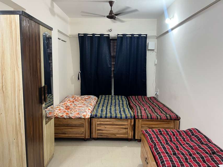 PG for Boys in Ram Mandir Road