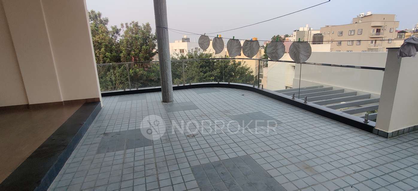4+ BHK House For Sale  In Singasandra