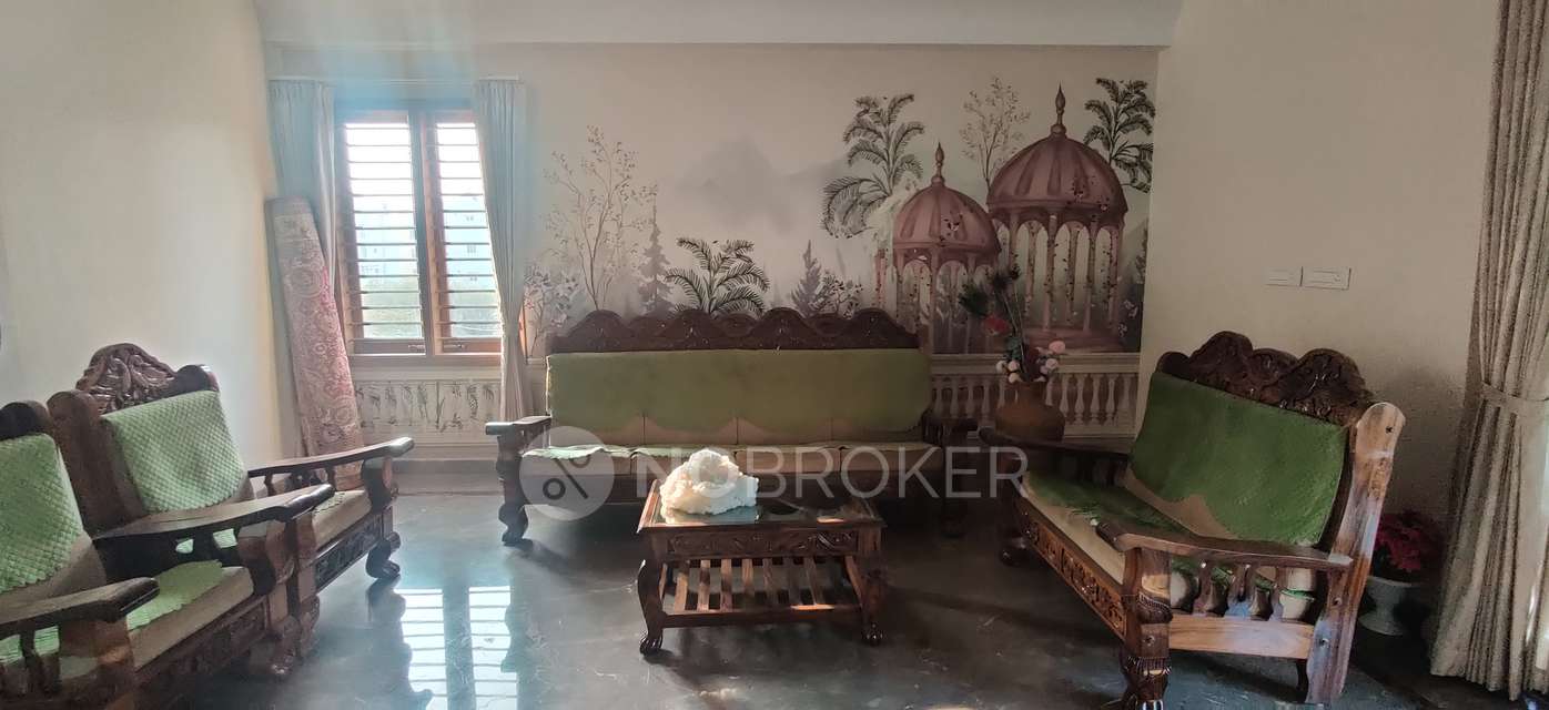 4+ BHK House For Sale  In Singasandra
