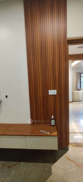 4+ BHK House For Sale  In Singasandra