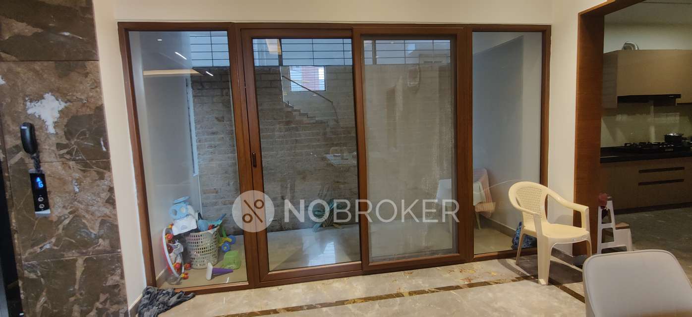 4+ BHK House For Sale  In Singasandra