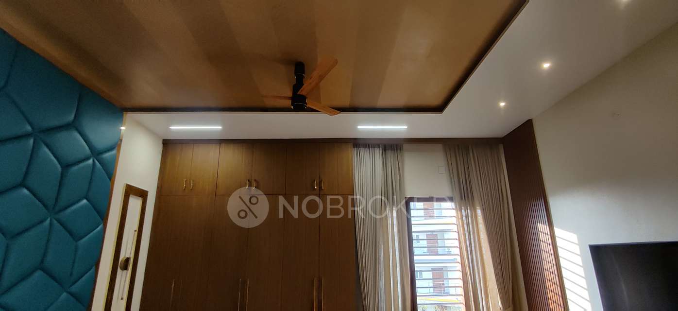 4+ BHK House For Sale  In Singasandra