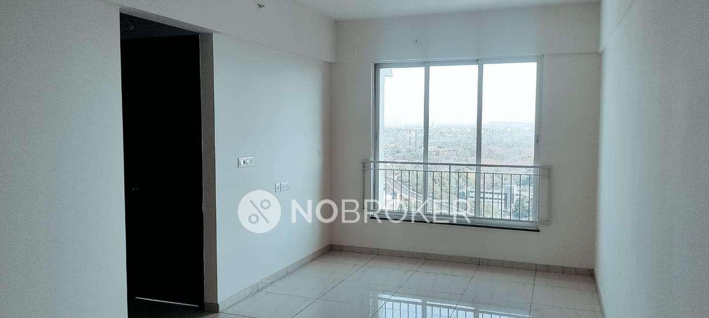 2 BHK Flat In Mahindra Centralis For Sale  In Pimpri-chinchwad