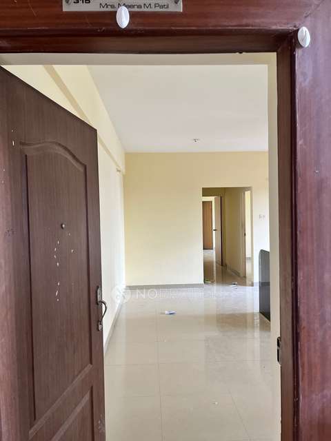 2 BHK Flat In Kumar Pebble Park For Sale  In Hadapsar