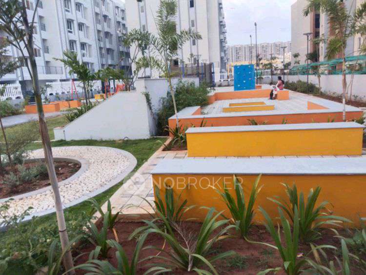 2 BHK Flat In Kg House Of Champions For Sale  In Perumbakkam
