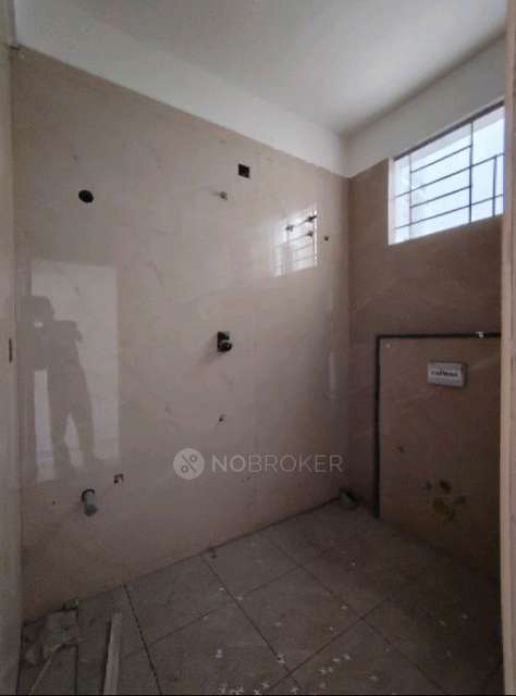 3 BHK Flat In Sv Lakshmi Resedency For Sale  In Vhq4+p77, Doddakallasandra, Konanakunte, Bengaluru, Karnataka 560062, India