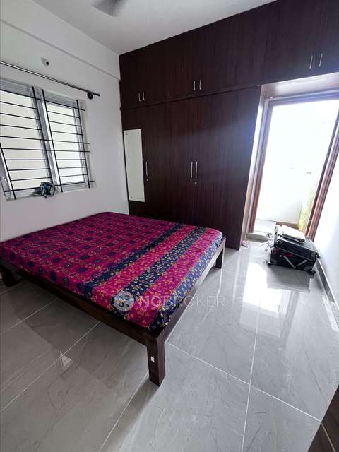 Single Room for Female In 2 BHK  In Psr Iris