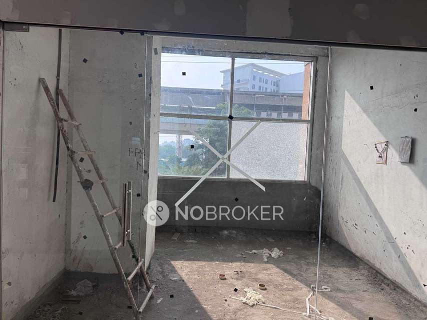 Shop in Sector  76, Noida for sale 