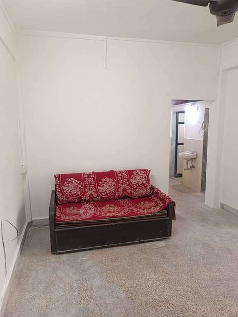 1 BHK Flat In Standalone for Rent  In Kandivali West
