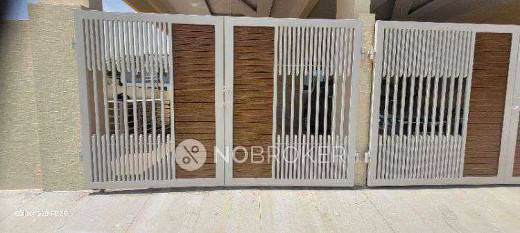 2 BHK Flat In Radiant Silver Bell 1  For Sale  In K R Puram