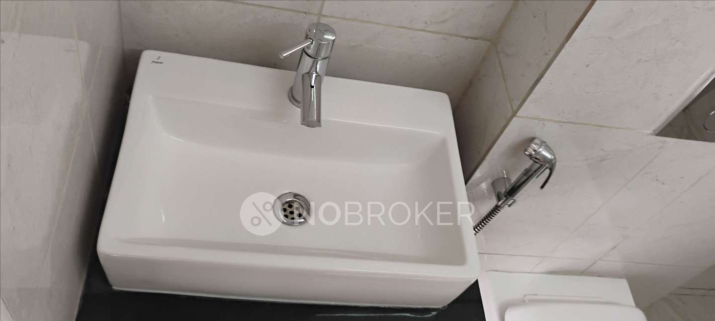 2 BHK Flat In Godrej Park Greens for Rent  In Mamurdi