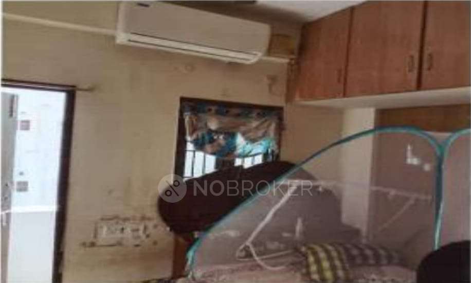 1 BHK Flat In Vgp Selva Nagar For Sale  In Velachery