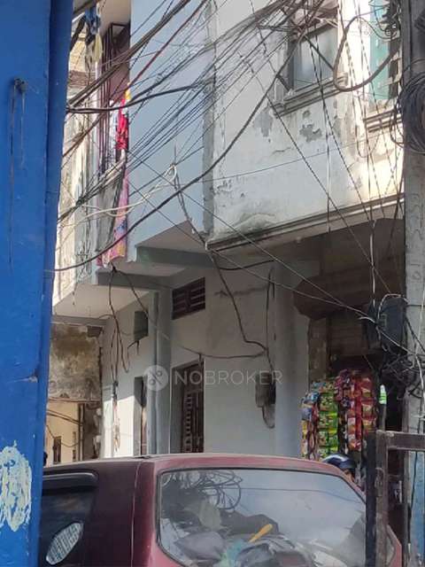 Shop in Chhatarpur Extension, G/12, Delhi for Rent 