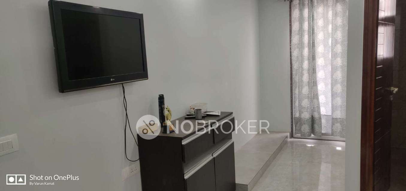 3 BHK Flat For Sale  In Ardee City, Sector 52