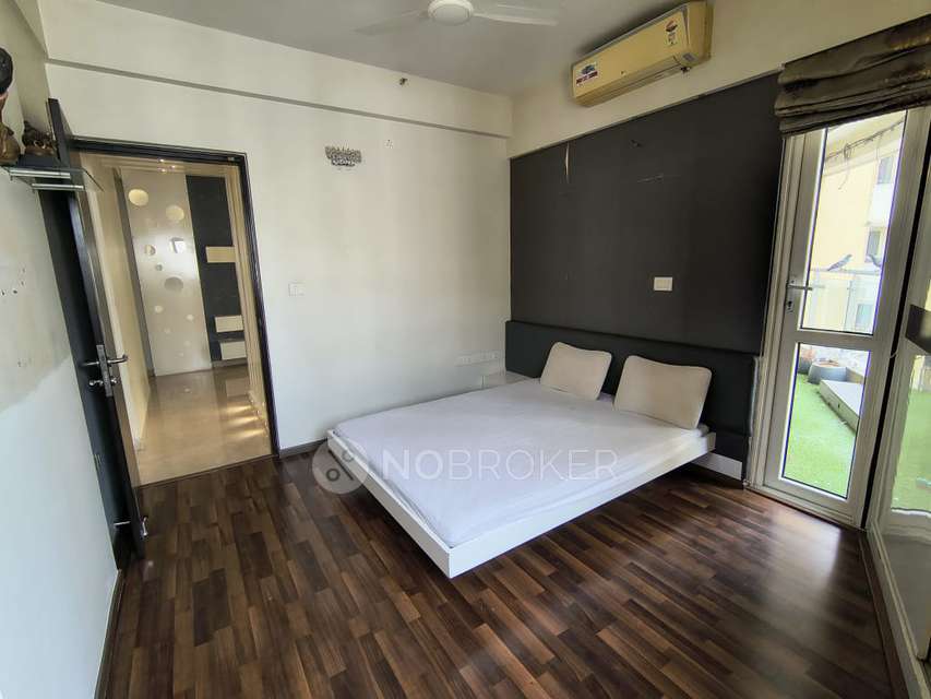 3 BHK Flat In Vaswani Reserve For Sale  In Marathahalli Sarjapur Outer Ring Road, Bangalore