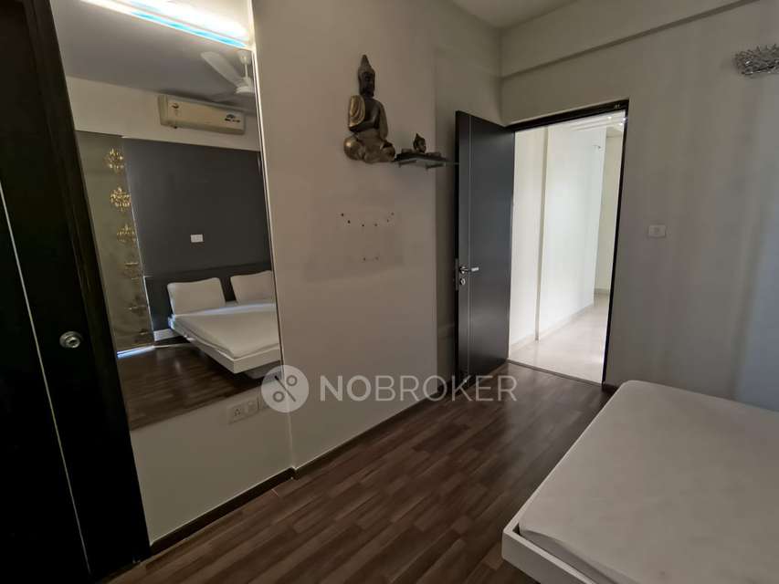 3 BHK Flat In Vaswani Reserve For Sale  In Marathahalli Sarjapur Outer Ring Road, Bangalore