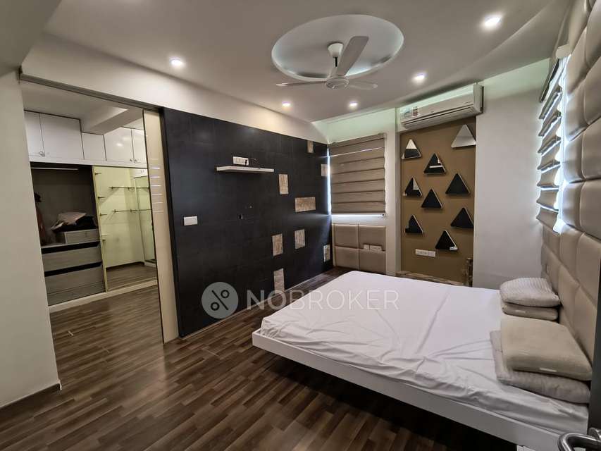 3 BHK Flat In Vaswani Reserve For Sale  In Marathahalli Sarjapur Outer Ring Road, Bangalore