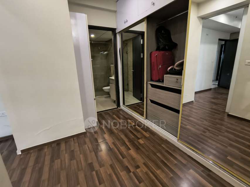 3 BHK Flat In Vaswani Reserve For Sale  In Marathahalli Sarjapur Outer Ring Road, Bangalore