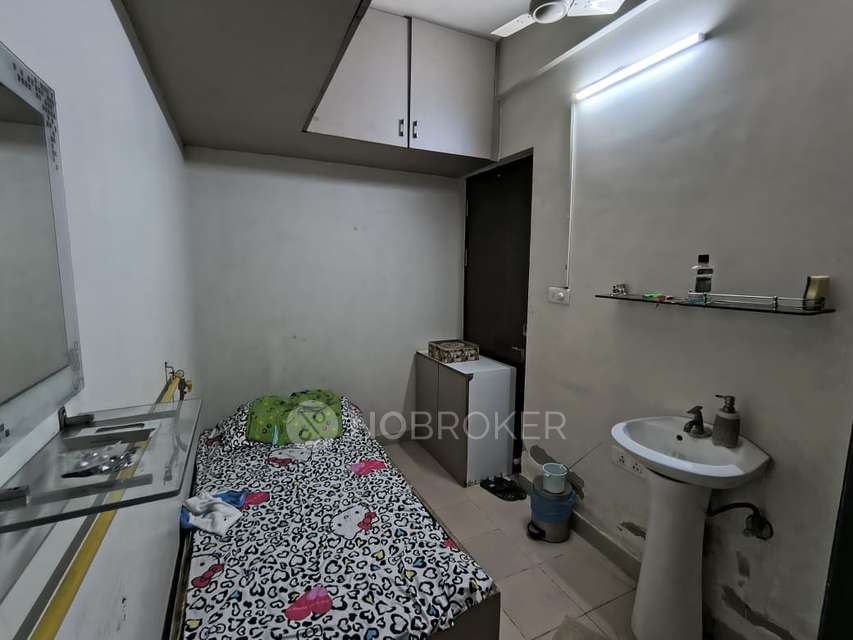 3 BHK Flat In Vaswani Reserve For Sale  In Marathahalli Sarjapur Outer Ring Road, Bangalore