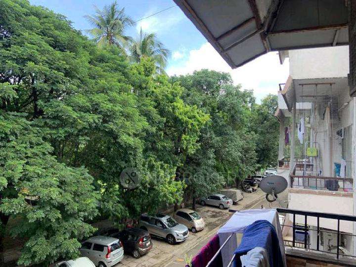 Shared Room for Male In 3 BHK  In Mira Society In Swargate