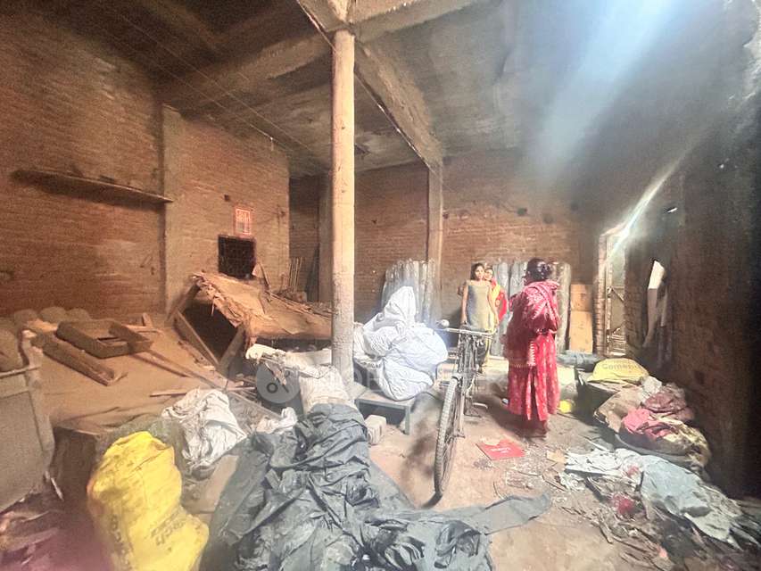 Plot For Sale  In Uttranchal Colony Gali No 11