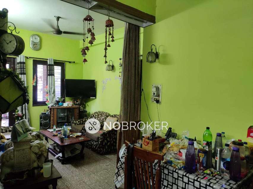 2 BHK Flat In Mig Flats for Rent  In Vikaspuri