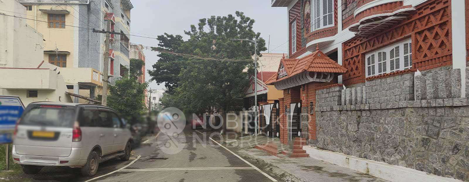 Plot For Sale  In Korattur