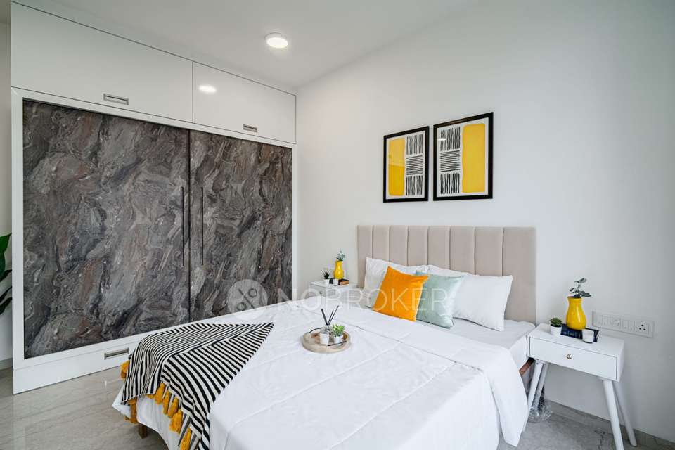 3 BHK Flat In Oberoi Esquire For Sale  In  Goregaon East