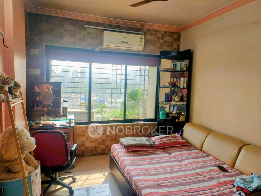 2 BHK Flat For Sale  In Radha Raman Chs Ltd