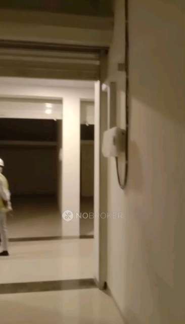 Shop in Lower Parel, Mumbai for sale 