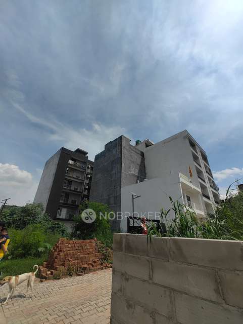 1 BHK Flat In Samriddi Society For Sale  In Dera Mandi