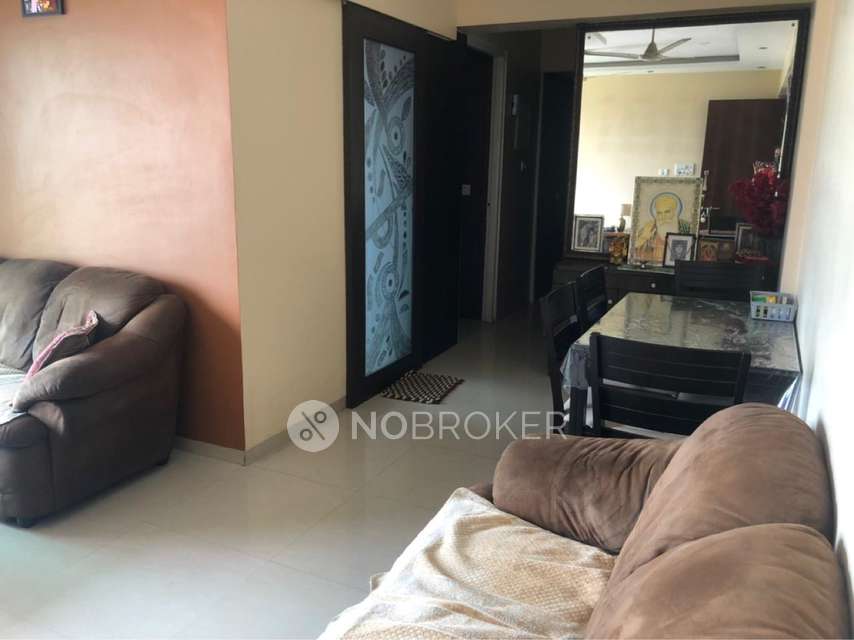 2 BHK Flat In Gold Crest Apartment, Chembur for Rent  In Chembur
