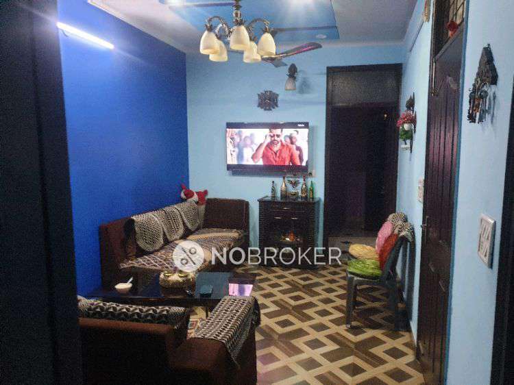2 BHK Flat For Sale  In Krishna Nagar 