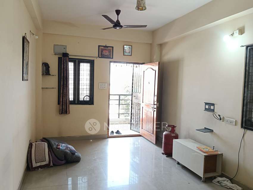 1 BHK Flat In Brundhavanam Sukruthi For Sale  In Boduppal