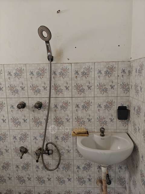 3 BHK Flat In Abinaya Flat,saidapet For Sale  In Saidapet