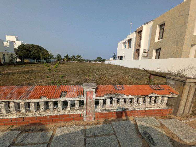 Plot For Sale  In Pearl Beach In Pearl Beach