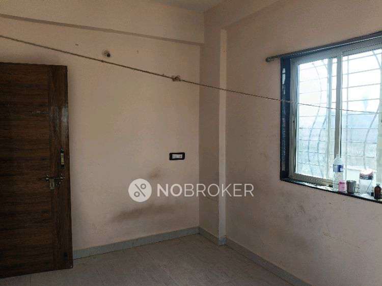 Single Room for Female In 2 BHK  In Gx78+645, Atul Takle Nagar, Takale Nagar, Manjri Bk, Pune, Maharashtra 412307, India