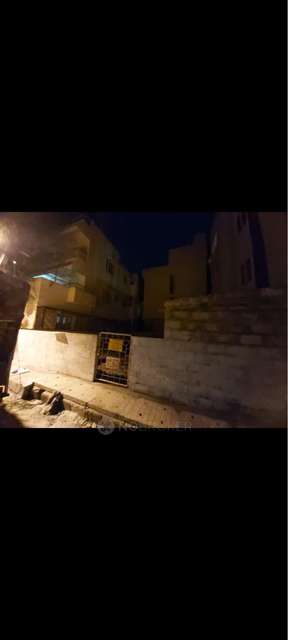 Plot For Sale  In 5th D Cross