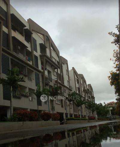 Single Room for Female In 3 BHK  In Astro Rosewood Regency In Kaikondrahalli