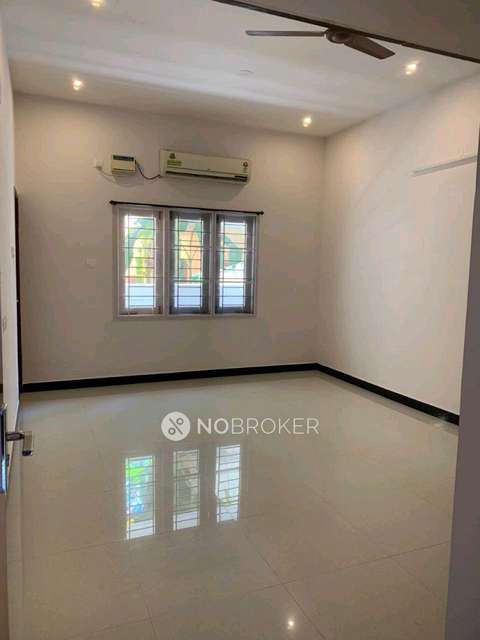 4+ BHK Flat For Sale  In Thiruvanmiyur
