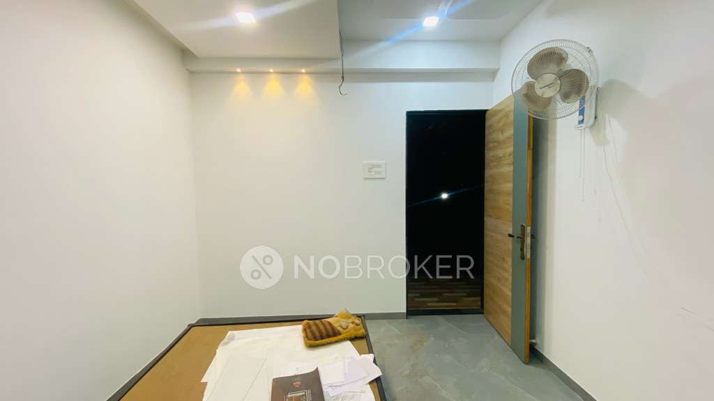 PG for Girls in Godbole Vasti Rd