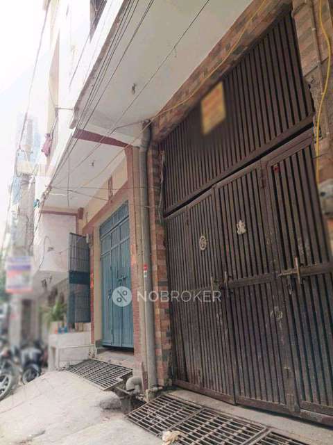 1 RK Flat In Sb for Rent  In Sector 62a
