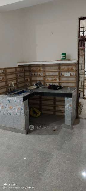 1 RK Flat In Sb for Rent  In Sector 62a