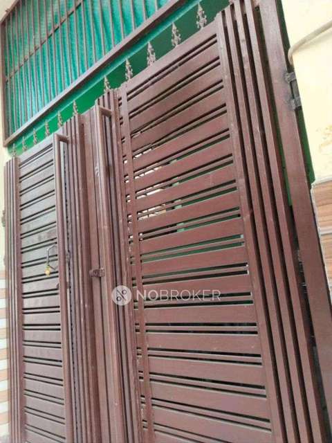 2 BHK Flat In Standalone Building  For Sale  In Sector 13